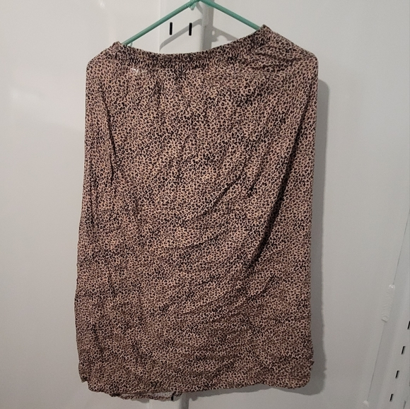 Womens cheetah print skirt - Picture 2 of 3